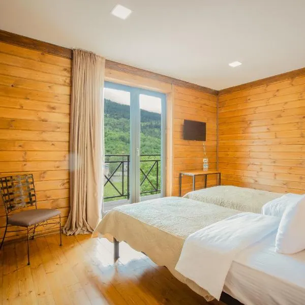 Chalet Mestia、メスティアのホテル