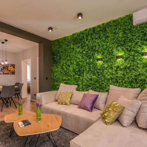 Urban Eden - LUX & STYLE, 2-Bedroom, 2-Bathroom, hotel v Sofii