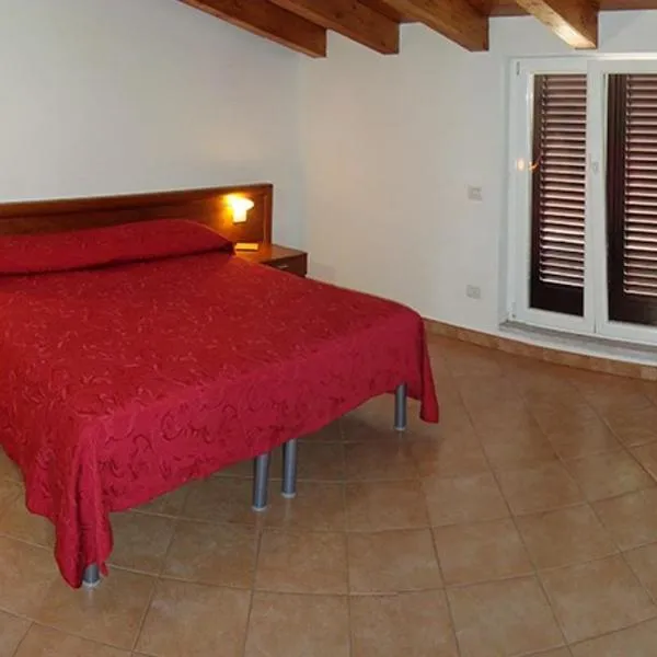 Albergo Antica Luni, hotel v destinaci Luni