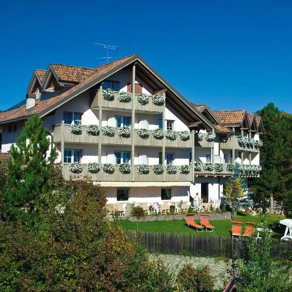 Hotel Dolomitenblick、Campodazzoのホテル