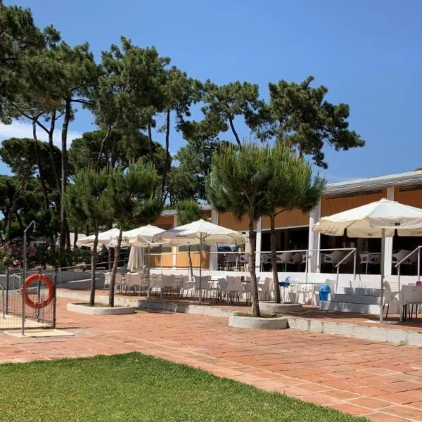 Camping La Buganvilla, hotel v destinaci Marbella