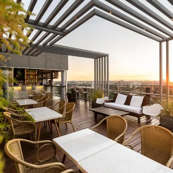 Hub Hotel Asuncion、アスンシオンのホテル