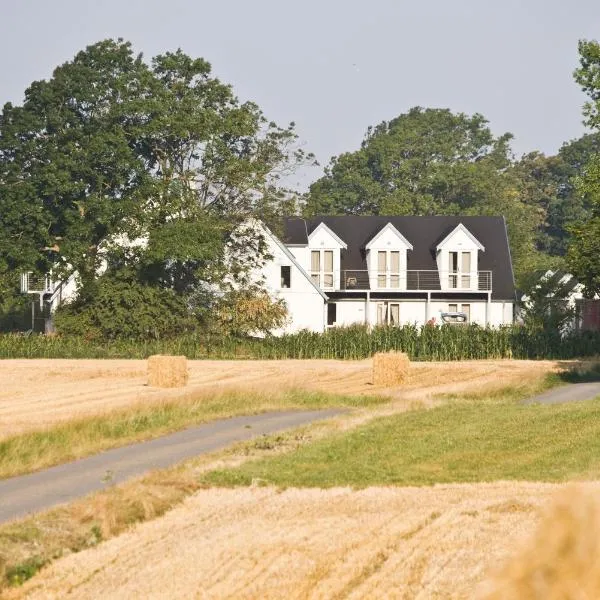 Quistgaarden Bed & Breakfast, hotel v destinaci Spjellerup