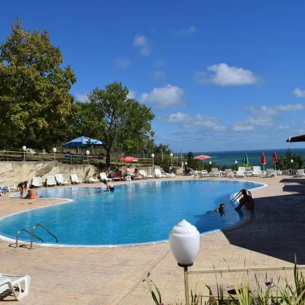 발치크에 위치한 호텔 Ahilea Hotel - Free Pool Access