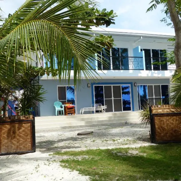 D & B BLUESTAR BEACH RESORT, hotel v destinaci Panglao