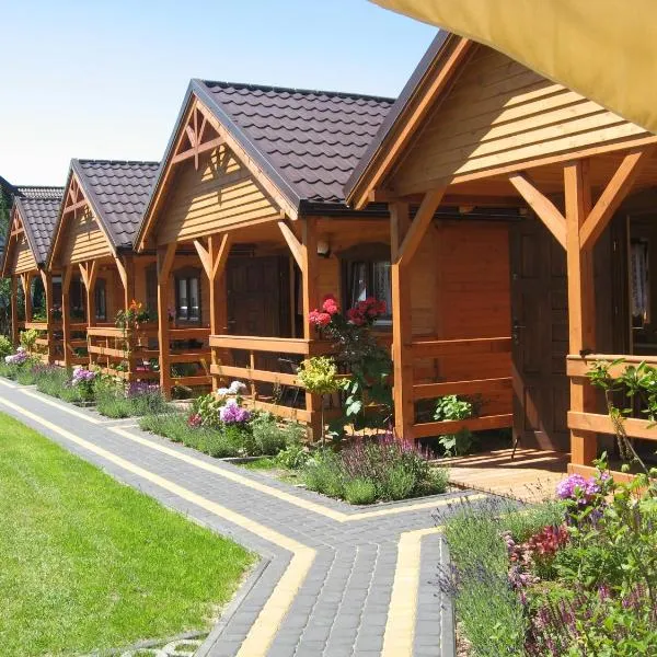 Domki w Ogrodzie, hotel v destinaci Stegna