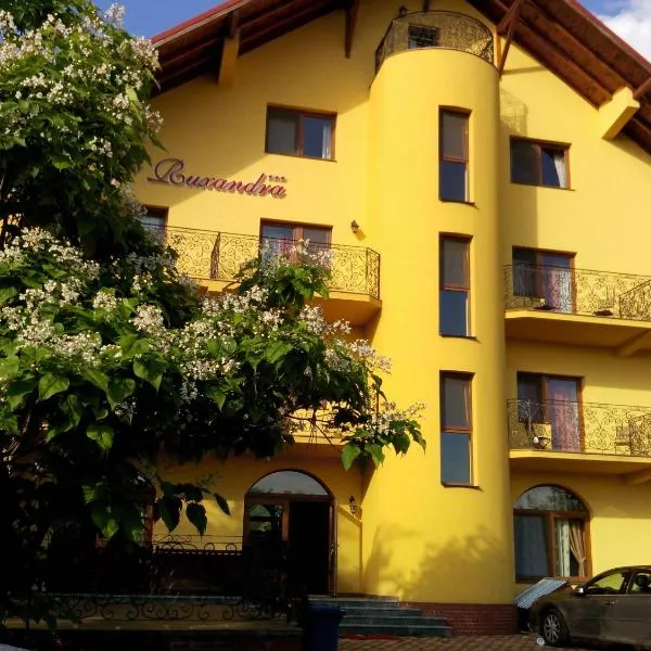 Pensiunea Ruxandra – hotel w mieście Băile 1 Mai