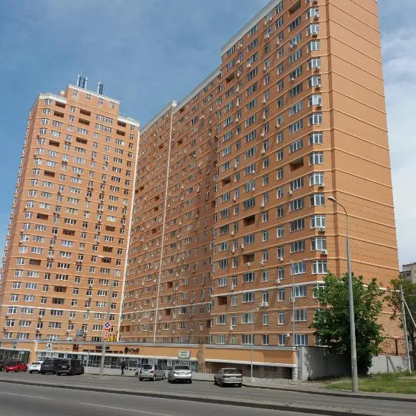 Apartments Morskoy, hotel di Khlibodarske