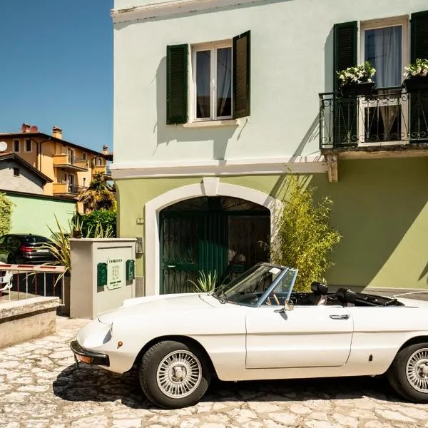 L'Angelica Holiday Home, hotel v mestu Desenzano del Garda