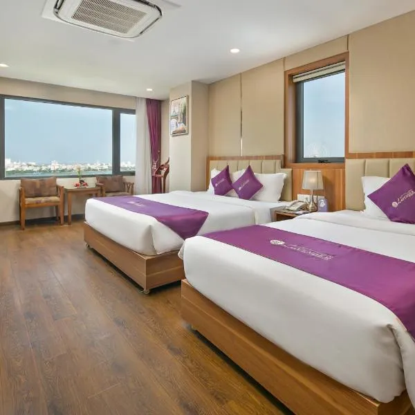 Lavender Riverside Hotel, hótel í Da Nang