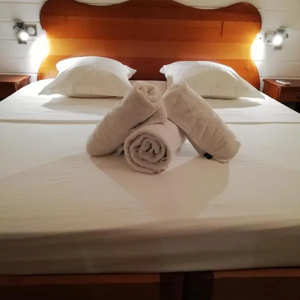 Residence Clementine villa Douceur, hotel in Grand-Bourg