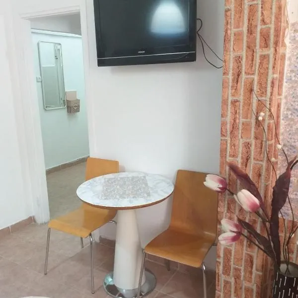 Guest House Orlihome, hotel v destinaci Haifa