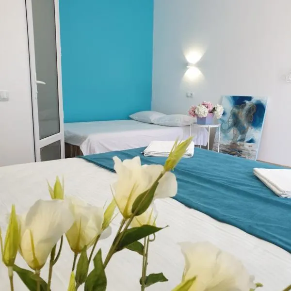 Zatokas Sun Club, hotel a Zatoka