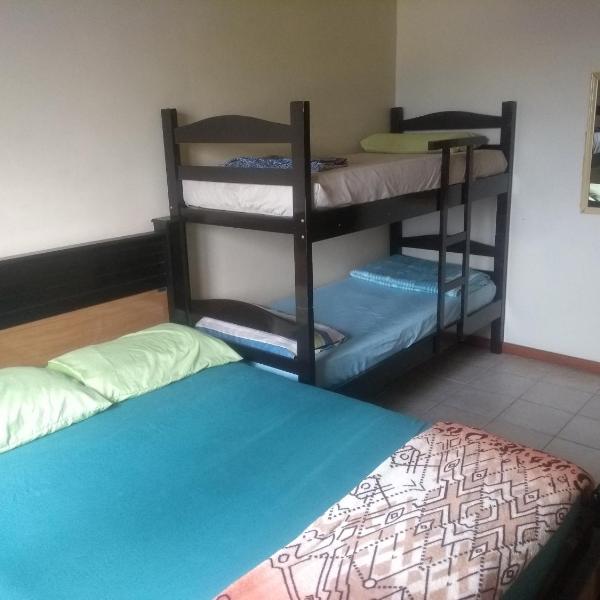 Casa com 2 quartos em condomínio - Foto 2