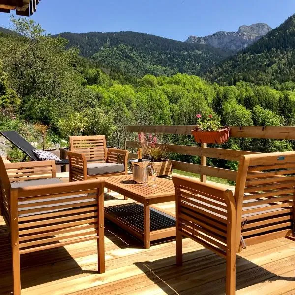 Chalet Eterlou, hotel in Mégevette