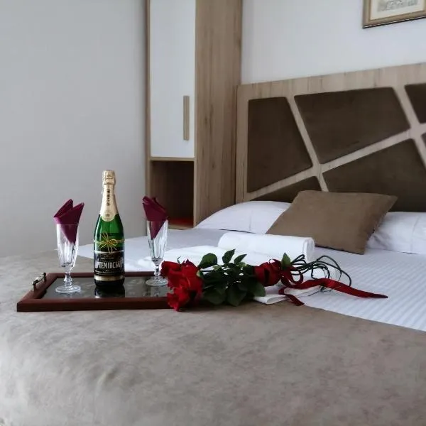 Apartments Gazi, hotel u Ulconju