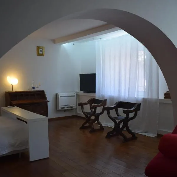 House System, hotel v destinácii Giarre