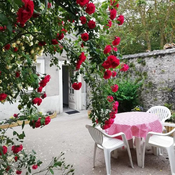 Paille de blé, hotel u gradu 'Courbouzon'