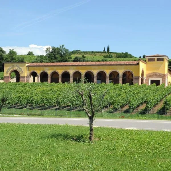Monte Tondo Winery, hotel Soavéban