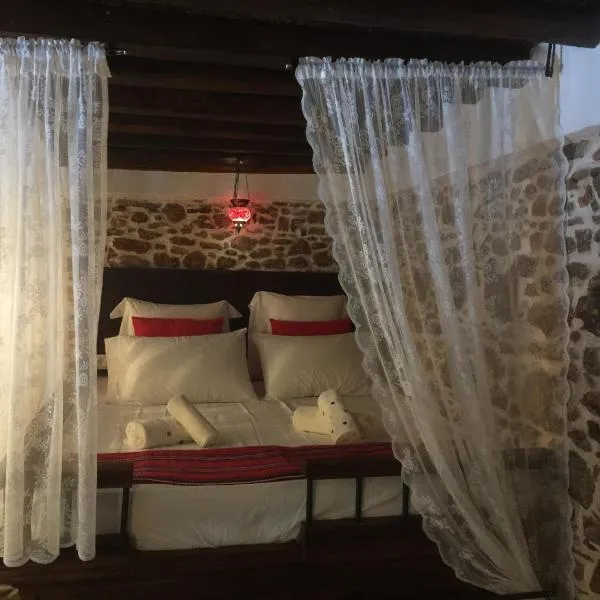 Areti's Traditional house – hotel w mieście Apóllona