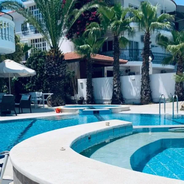 White Palace Studios, hotel v destinaci Faliraki