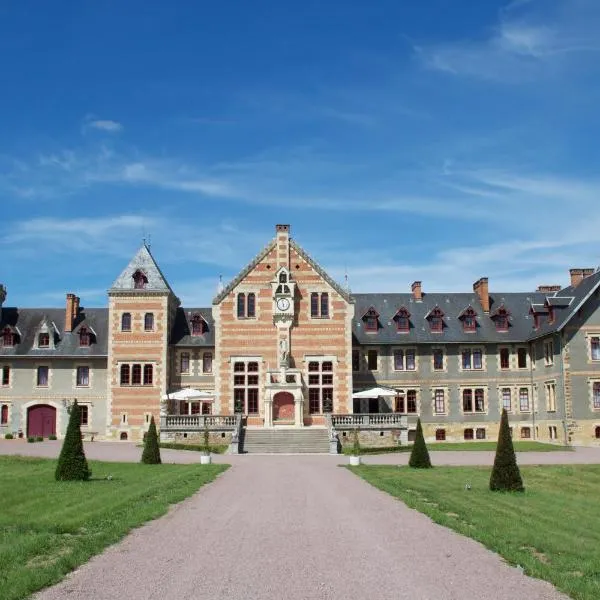 Château de Béguin, hotel in Neuilly-en-Dun