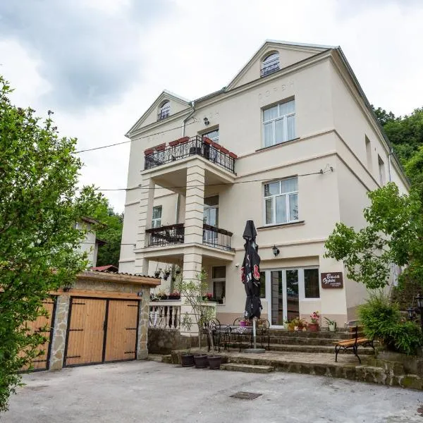 Apartments Ozren, hotel in Soko Banja