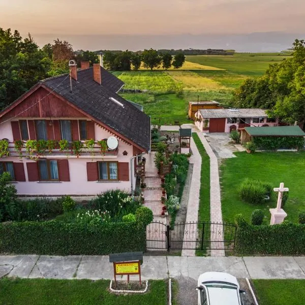 Gemenc Vendégház, hotel em Dávod