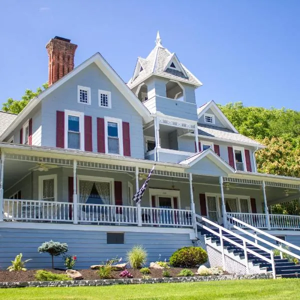 Hudson Manor Bed & Breakfast, hotel v destinaci Watkins Glen
