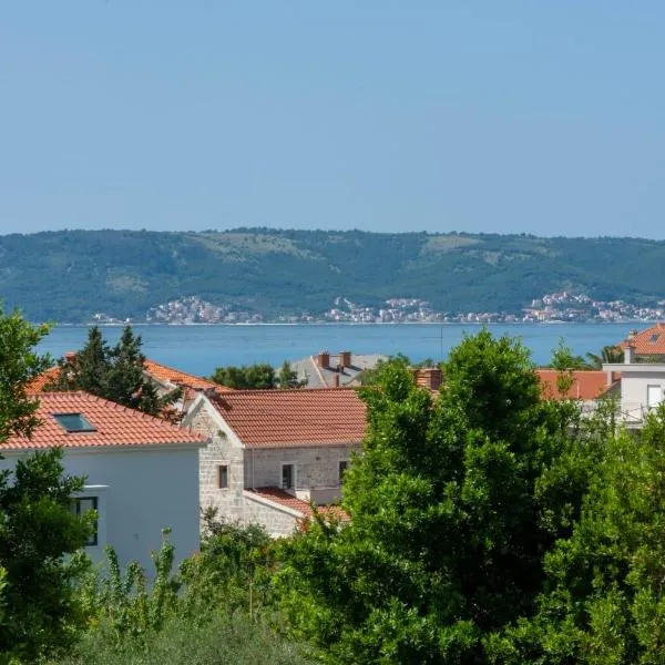 Casteletti, hotel u gradu Kaštela