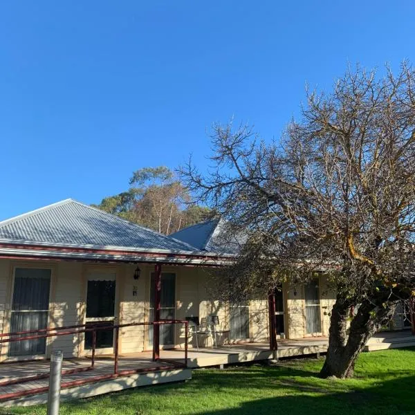 Dunkeld Studio Accommodation, hotel di Dunkeld