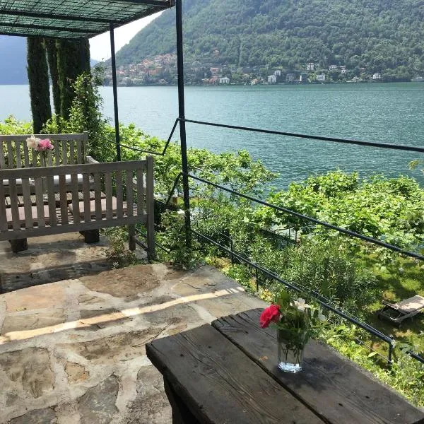 Casa Vacanza Castagna, hotell sihtkohas Nesso