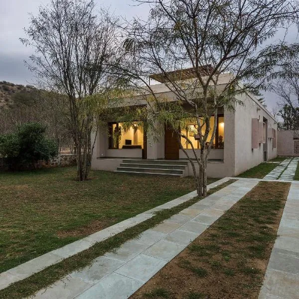 The Owl House by VEO - Part of StayVista, hotel v destinaci Džajpur