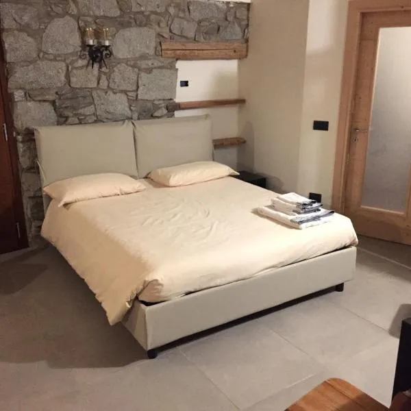 Camera Milla - private room -T04416, hotel en Temù