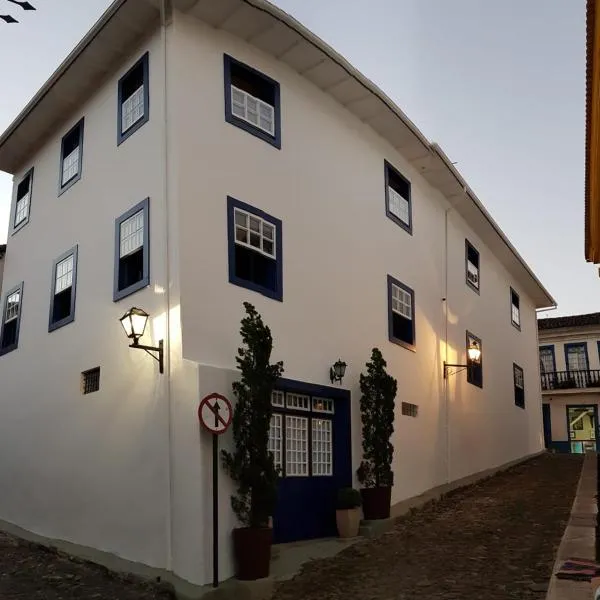 Casa dos Meninos B&B, hotel u gradu Oro Preto