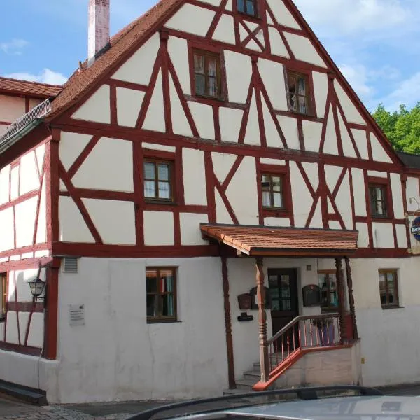 Hotel Zur Friedenslinde, hotel en Rückersdorf