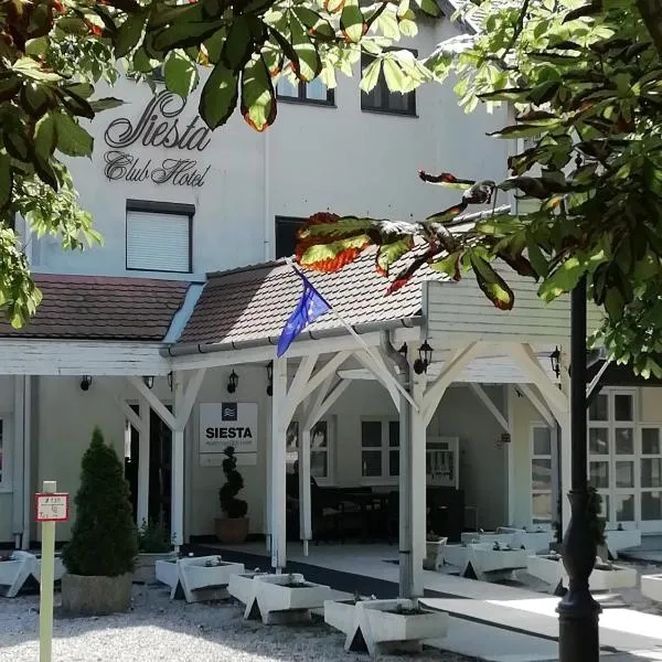 Siesta Club Apartman Harkány, hotel a Harkány
