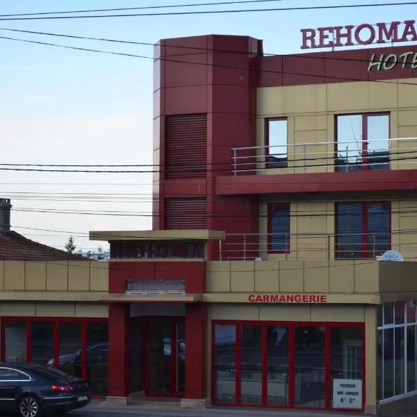 Băjeşti에 위치한 호텔 Hotel Rehoma