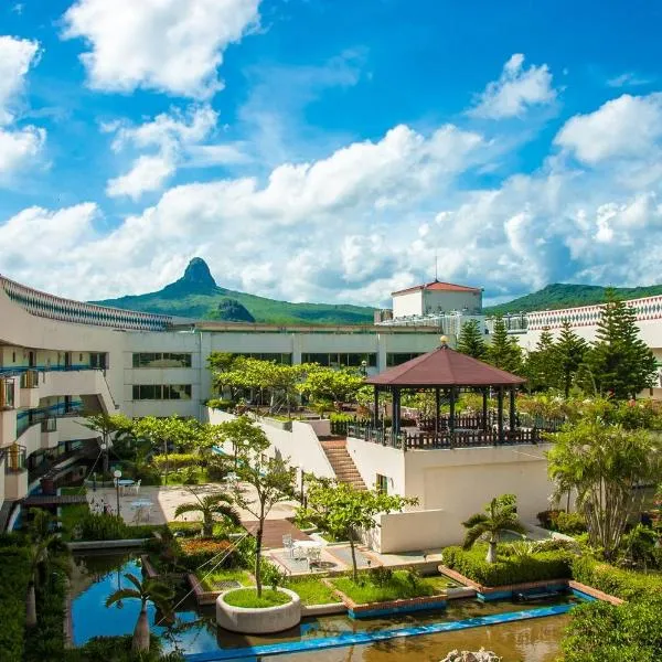 Howard Beach Resort Kenting، فندق في كنتيج