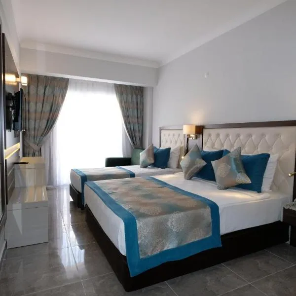 Cleopatra Golden Beach Hotel, hotel u gradu 'Toslak'