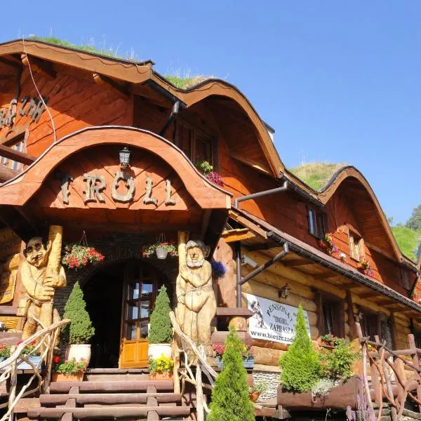 Troll, hotel in Wola Michowa