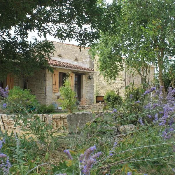 GITE DES CHOUETTES, hotel em Muron