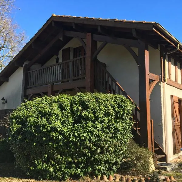 Stemicar dans les Landes, hotel in Sindères