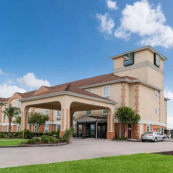 Quality Inn & Suites Houma, hotel in Chauvin