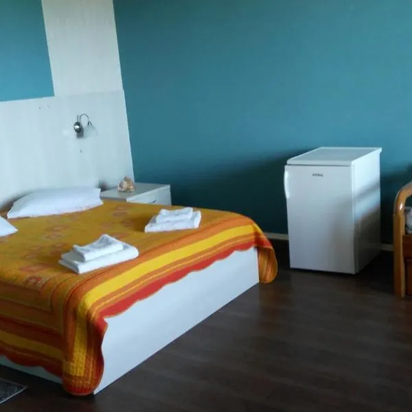 Klever-ok, hotel di Nerubayskoye