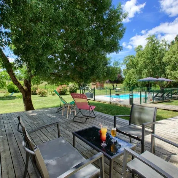 Kyriad Libourne Saint Emilion – hotel w mieście Arveyres