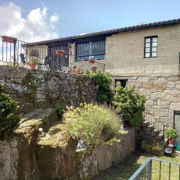 Caserio de Fontes, hotel Nogueira de Ramuínban