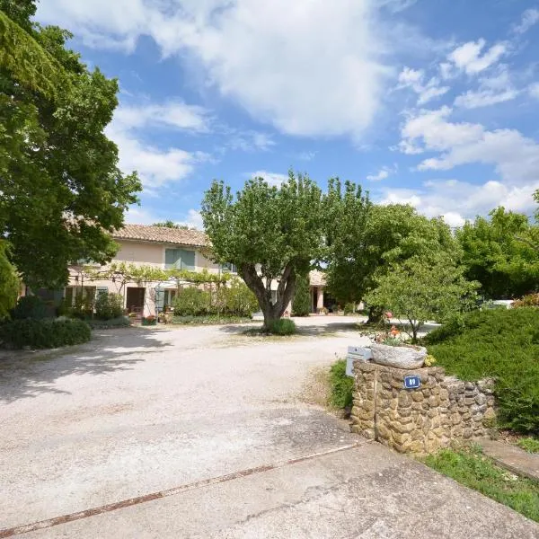 Chambre d'Hôtes Au Vieux Chêne, hotel in Visan