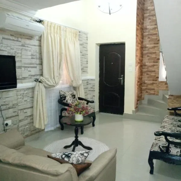 KH Lodge Abuja, hotel v destinaci Abudža