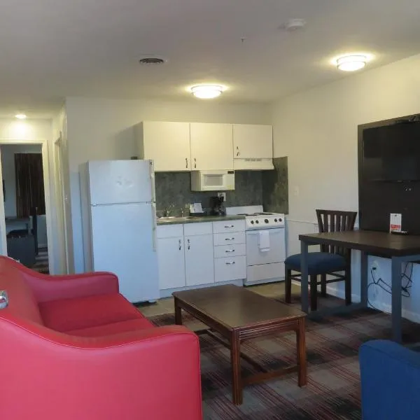 Luxbury Inn & Suites, hotel v destinaci West Maryville